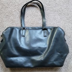 Jones New York leather purse
